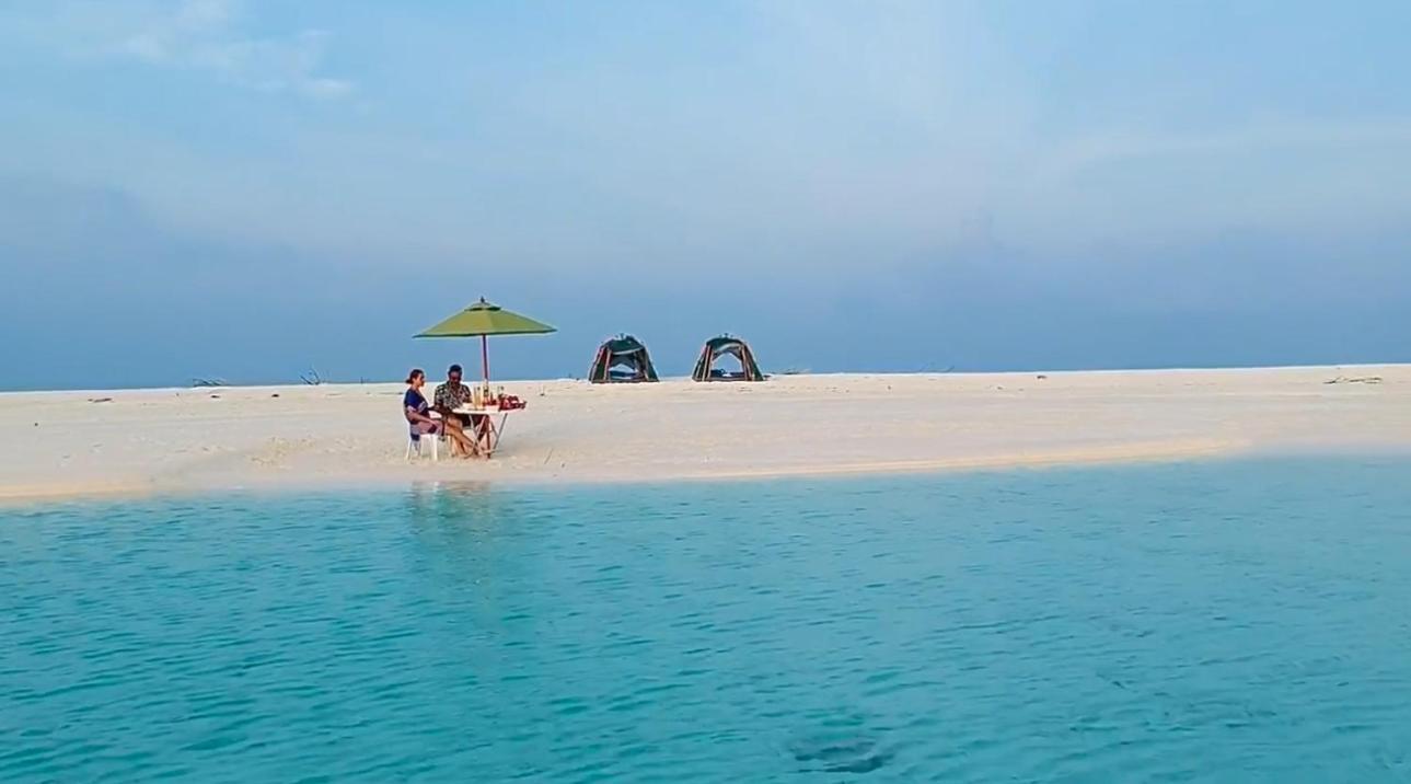 Hudhuvelimaldives Omadhoo Exterior foto
