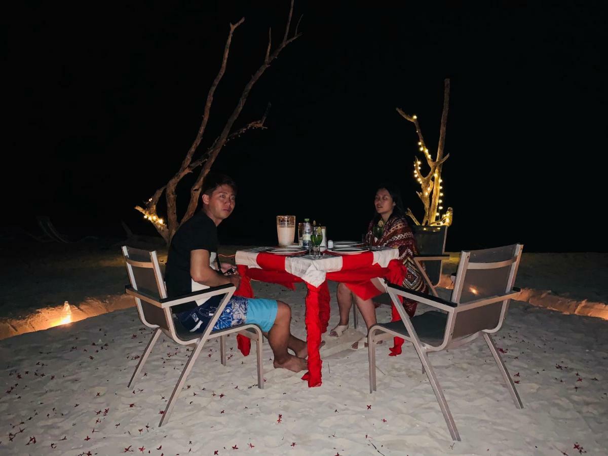 Hudhuvelimaldives Omadhoo Exterior foto